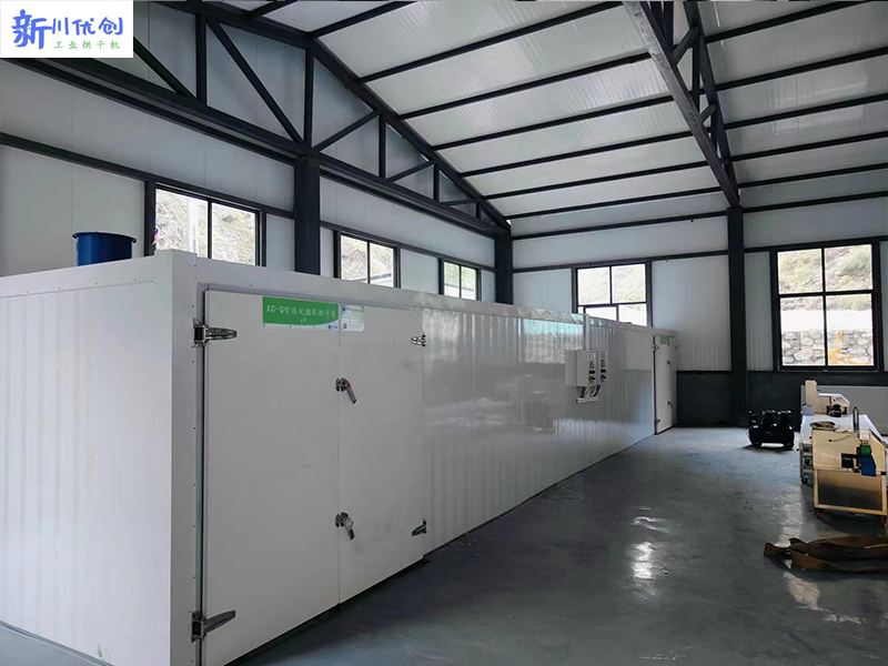 阿壩客戶訂購我廠兩套生物質顆粒烘干房烘干貢菜